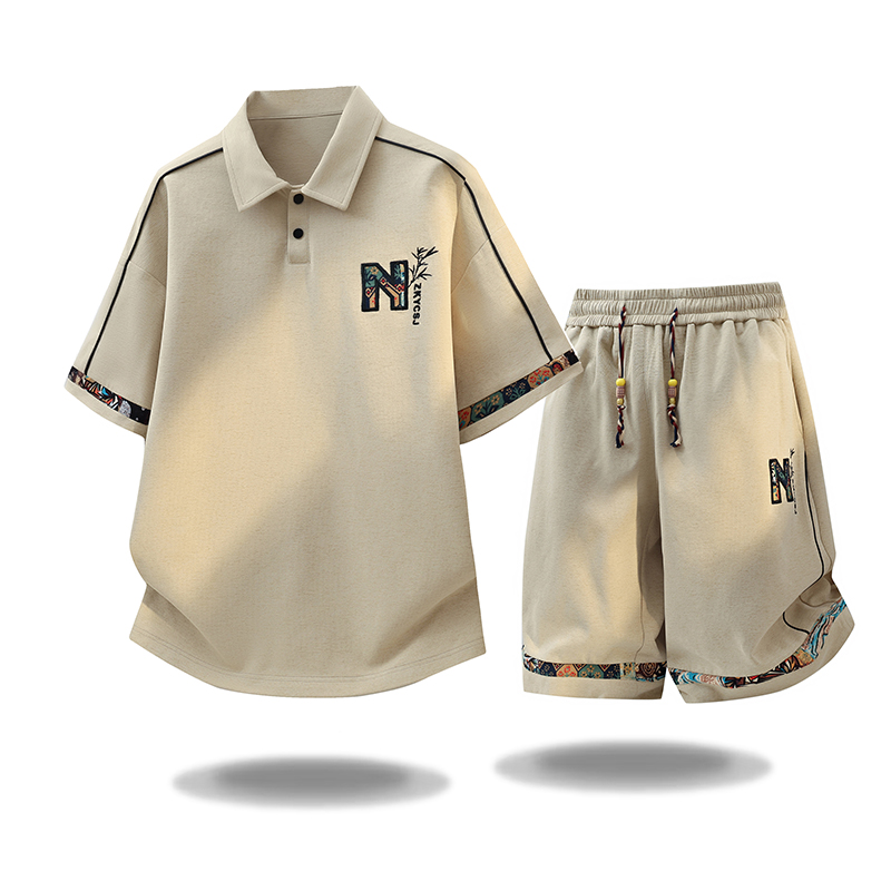 Embroidery In The Piece - Nowy letni modny zestaw: sportowy T-shirt