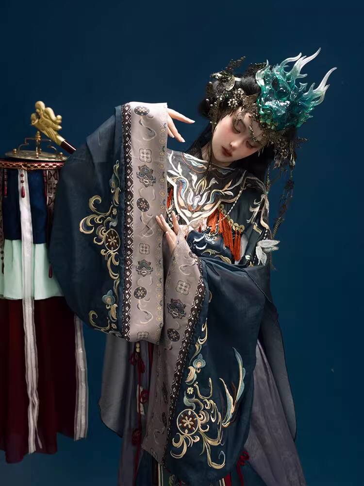 Embroidery Cotton - Haftowanie, niewymyślne, Hanfu, ciężkie dziedzictwo kulturowe,