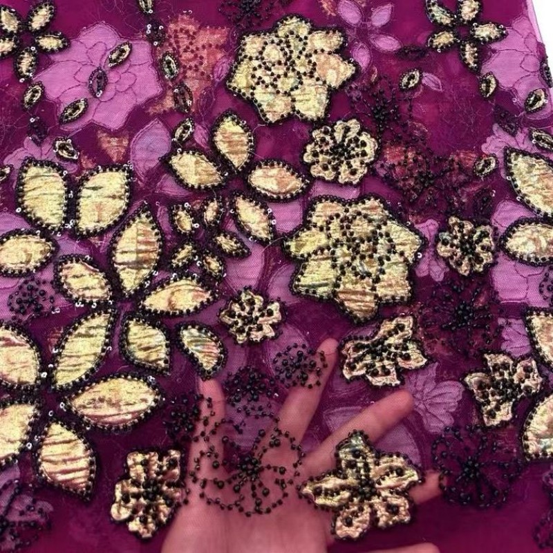 Luksusowa francuska aplikacja  – Embroidery Ai recenzja i cena