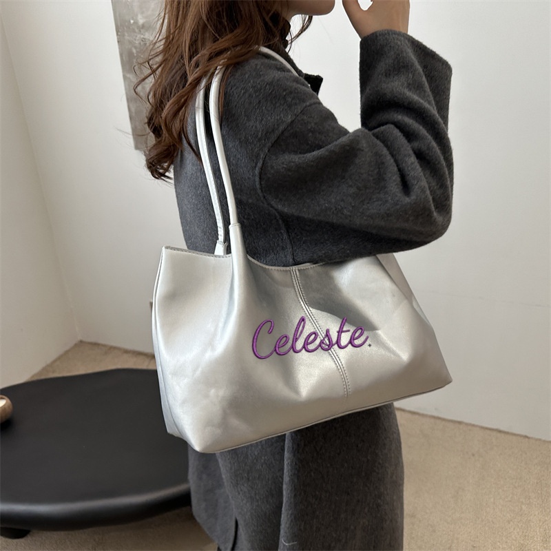 Torba na ramię z możliwością p – Embroidery Name Designs recenzja i cena