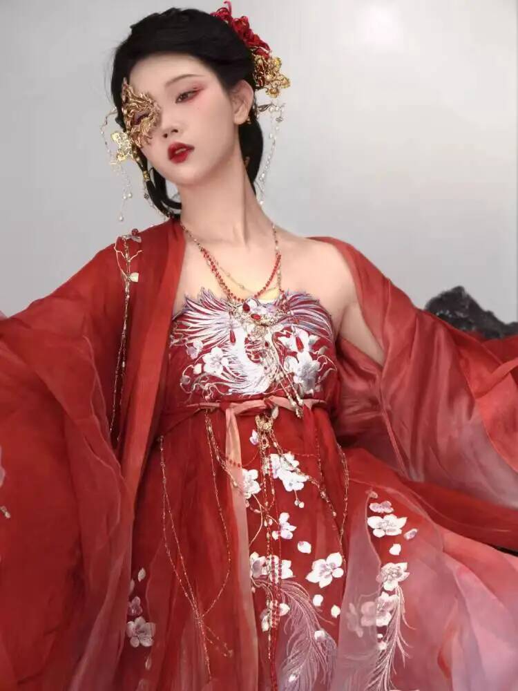 Kobiety w Hanfu, bogato haftow – Embroidery Cotton recenzja i cena
